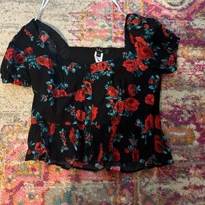 Lulus black +🌹 top.
